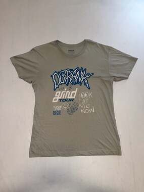 Outrank The Grind Tour Graphic T-Shirt Medium Gray
